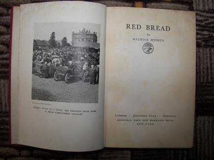 Hindus, Maurice: Red Bread