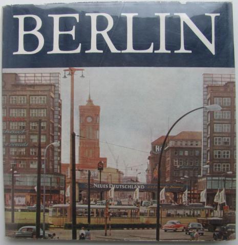 [ ]: Berlin hauptstadt der DDR