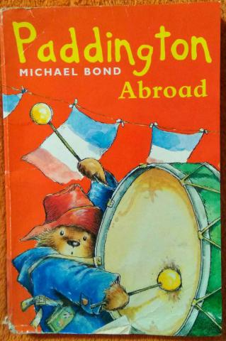 Bond, M.: Paddington abroad